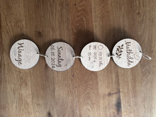 Lade das Bild in den Galerie-Viewer, Birthday .\ Chain