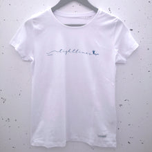 Lade das Bild in den Galerie-Viewer, T-shirt .\ tight lines
